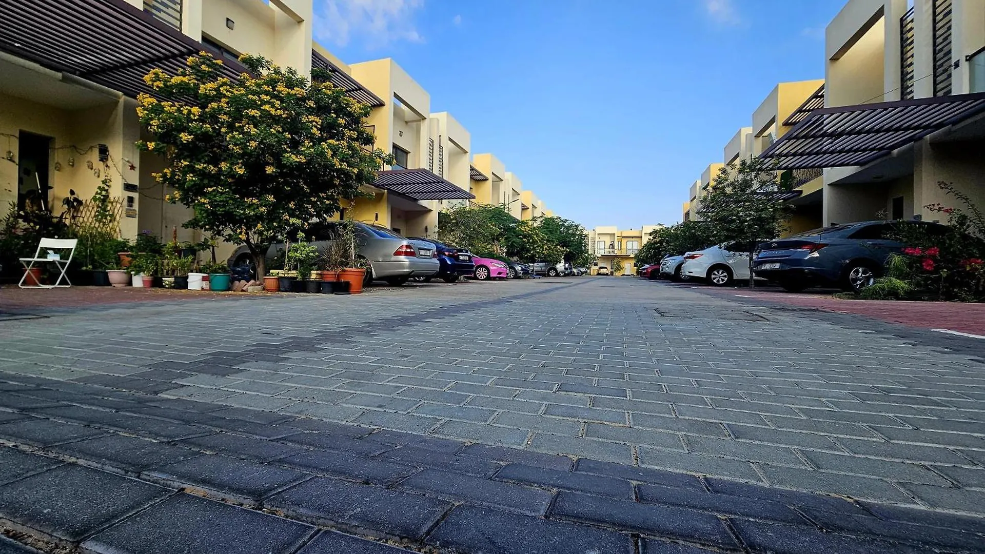 Spacious 3Br Townhouse Villa Dubai